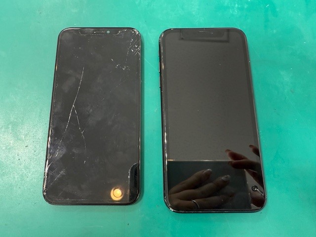 iPhone XR（アイフォンテンアール）の画面交換ならスマホ修理工房高岡赤祖父店へお任せください☆
